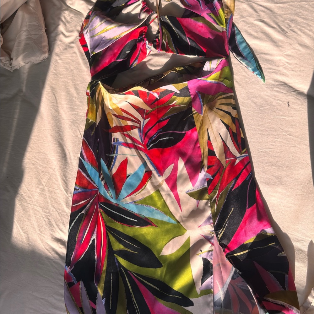 TROPICAL PRINT CUT OUT DRESS size S